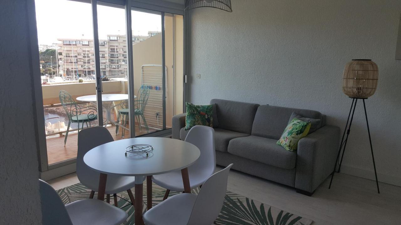 Appartement Beau T2 au calme avec parking sublime vue sur port à Canet-en-Roussillon Extérieur photo